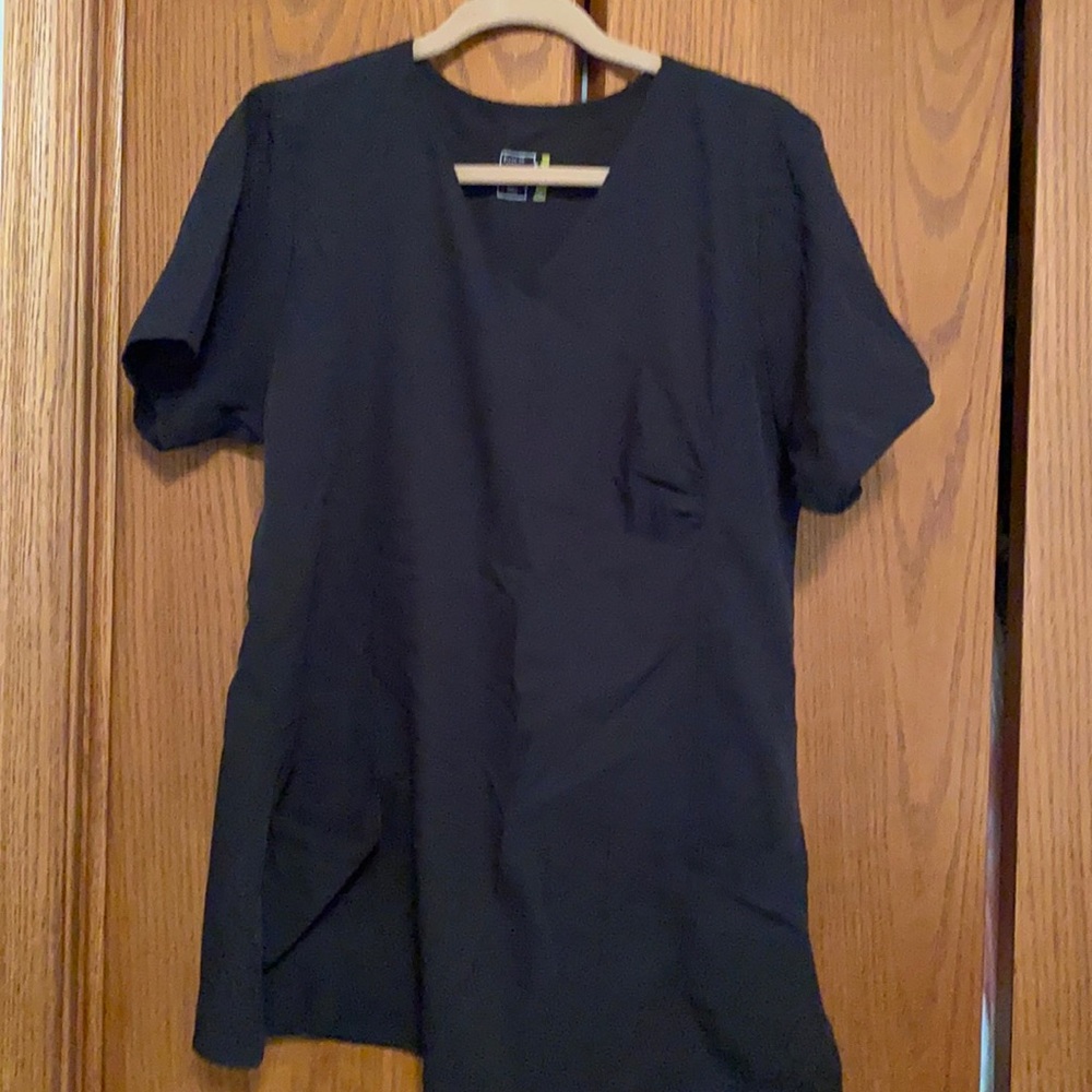 Wonder Wink Easy Fit top